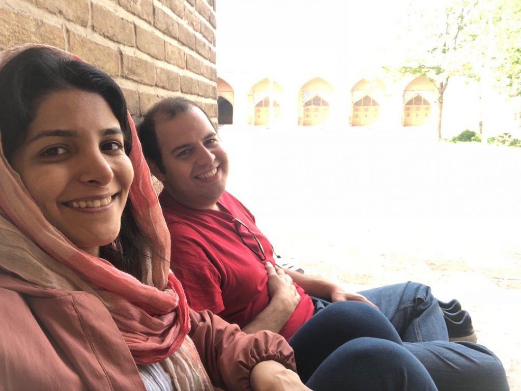 استراحت در مسجد جامع قزوین